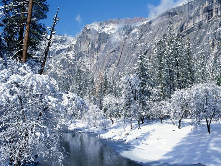 Yosemite-National-Park-Snow
